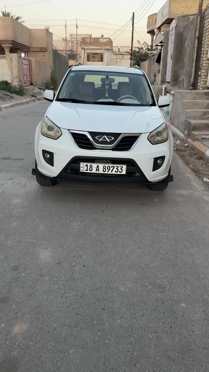 تيكو  2015 سياره كلش نظيفه رقم بابل بااسمي منظومة غاز بيها   شاشه اصليه زنون لايت وتعرفون مواصفاتها الباقيه محرك 2000  كير ميكانيكي  مكاني  واسط ***********
