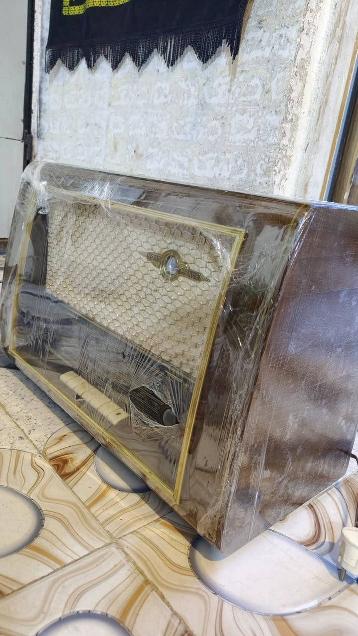 راديو استيراد الكويت بعده بلك جدا نضيف سعره 350 FM


**إذا كنت صاحب هذا الإعلان وتريد حذفه لأي سبب، رجاءا أرسل رسالة إلى الدعم الفني**