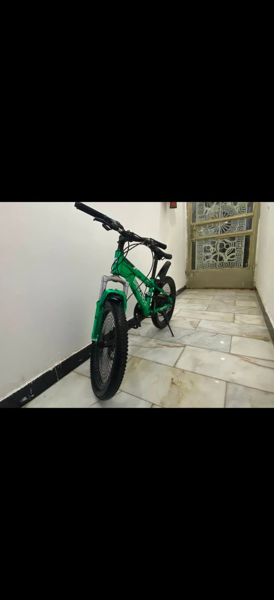 سلام عليكم عندي اثنين بايسكلات للبيع السعر كل واحد وبيهن مجال 100
الكبير 100
الصغير 100
زعفرانية اربع شوارع 
للتواصل ***********
