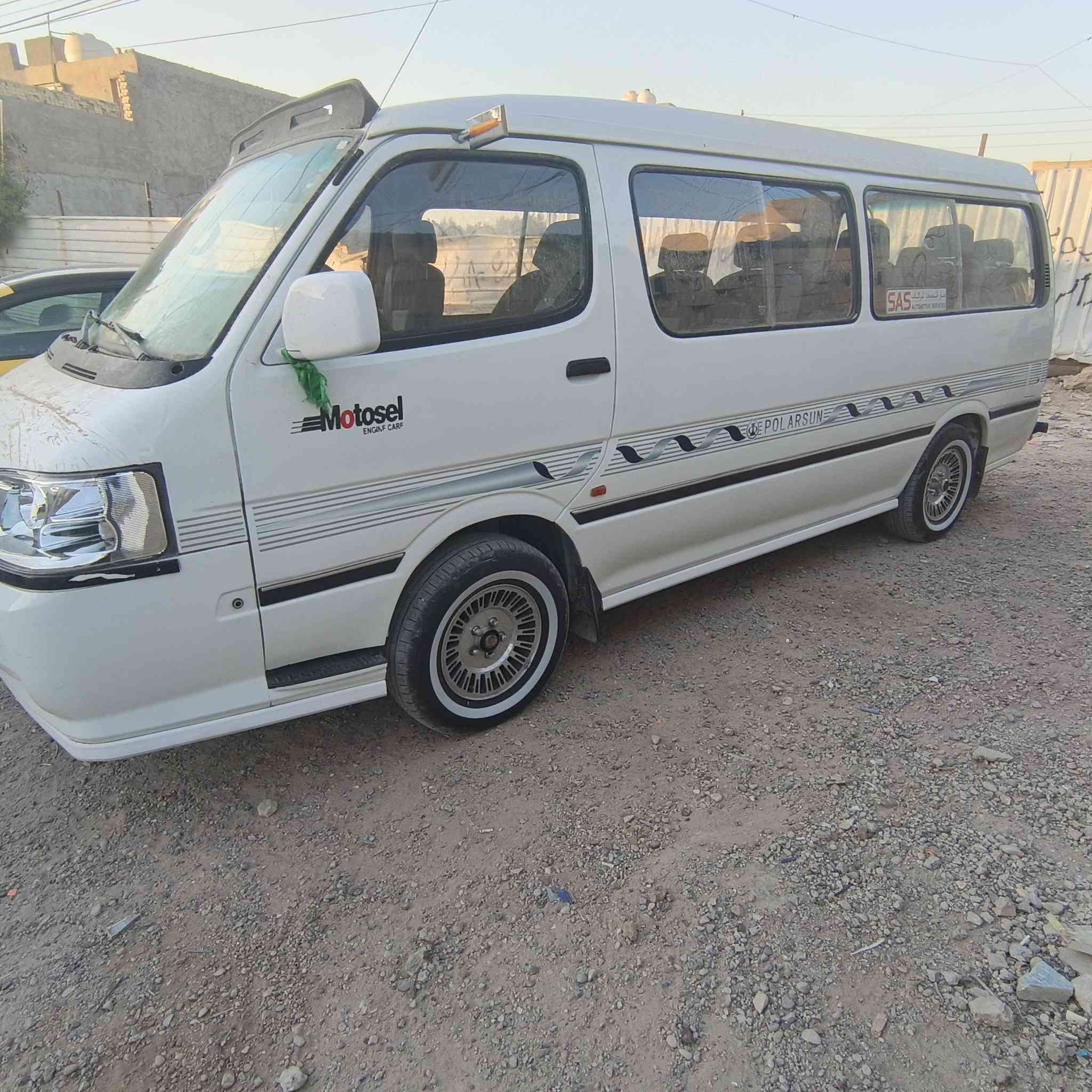 بولارسه موديل 10 سياره جاهزه وما بيها اي نقص سياره جديده واحلى من الصور عنوان بغداد***********
