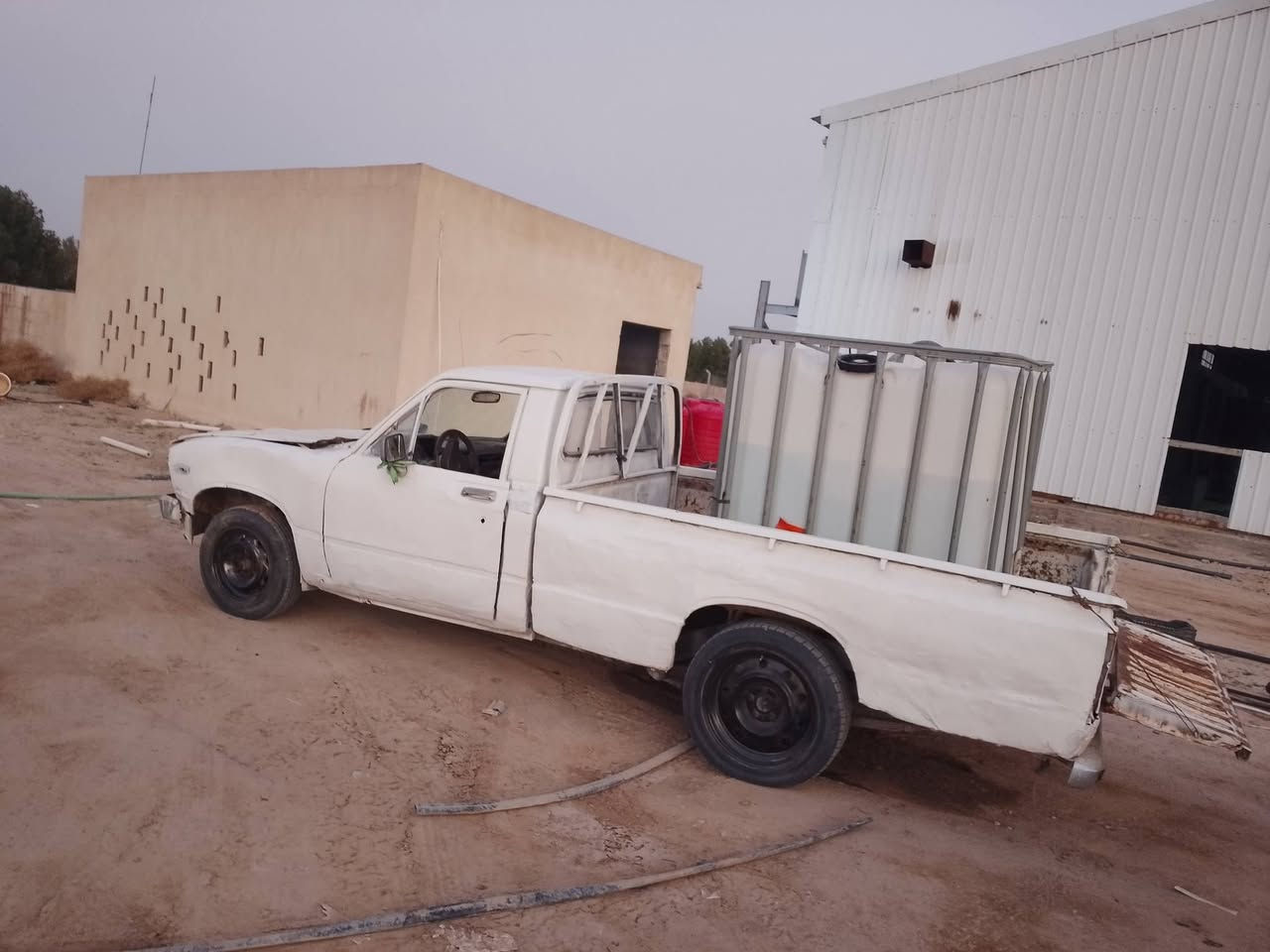 بيكم للبيع رقم ذيقار موديل 82 مكان بصره زبير مزارع سعر 12 وبيه مجال ***********
