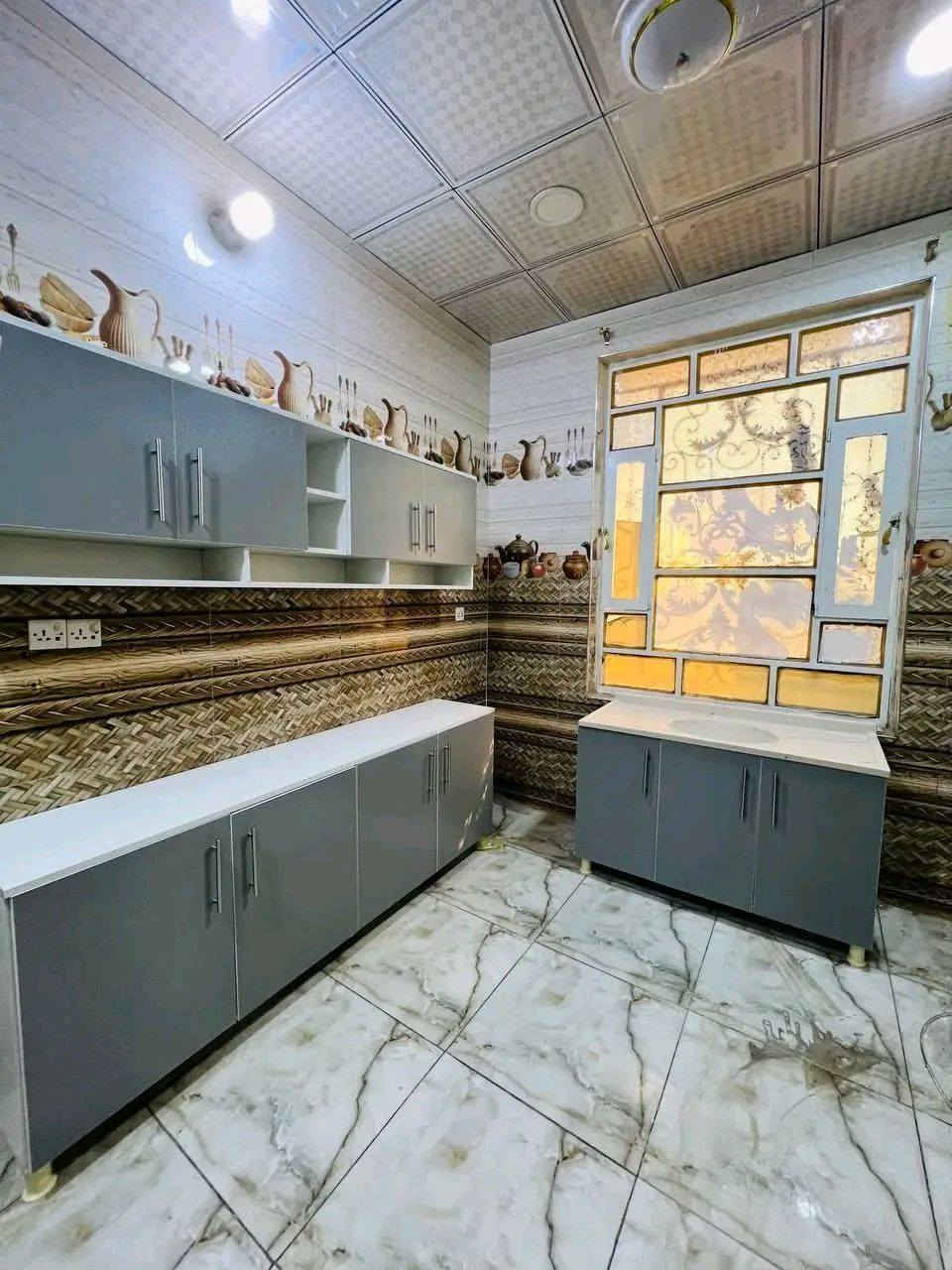 الم تكن سهله ✨ لاكني لا إليق إلا للقمة ✨
مترين ارضي وملحق والسنك متر و20 مرمر 
السعر 250
✨✨✨✨✨✨✨✨✨
✨اذا تحب نضيفلك ملحق فوك السنك اضافه ٧٥ الف
✨اذا تريد السنك متر ونص اضافه ٢٥ عالسعر 
✨اذا تحب تضيف فاترينا اضافه ٨٥ عالسعر 
✨اذا تحب تضيف مجر واحد اضافه ١٠ عالسعر
✨اذاتريد تضيف تلث مجرات اضافه ٢٥ عالسعر
الالوان كلها متوفره اي موديل واي لون يريده الزبون نشتغله لاتعتمدون فقط على الالوان المعروضه نشتغل كل الالوان  
التوصيل بغداد مجاني
اطراف 10


**إذا كنت صاحب هذا الإعلان وتريد حذفه لأي سبب، رجاءا أرسل رسالة إلى الدعم الفني**