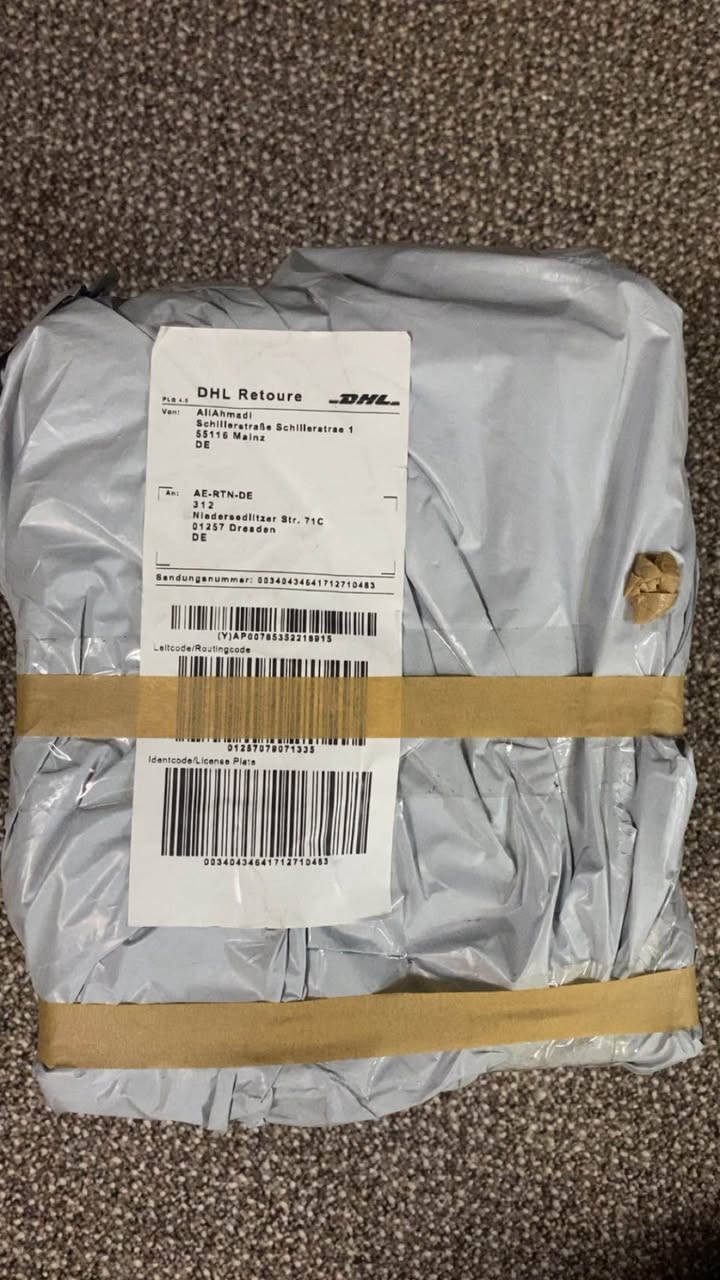 گڵاسی پشتی ئایفۆن ١٦ پڕۆ و ١٥ پڕۆ ماگ سەیڤ ئەسڵی بۆ فرۆشتن بە جوملە ٧ ٨ دانەیە أربيل, العراق


**إذا كنت صاحب هذا الإعلان وتريد حذفه لأي سبب، رجاءا أرسل رسالة إلى الدعم الفني**