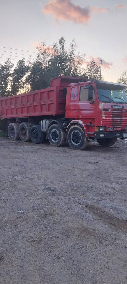 سلام عليكم سكانيا 142للبيع مكينه8 مجموعه مان نص شاصي مكفول طويل بلادي مكان بغداد ***********
