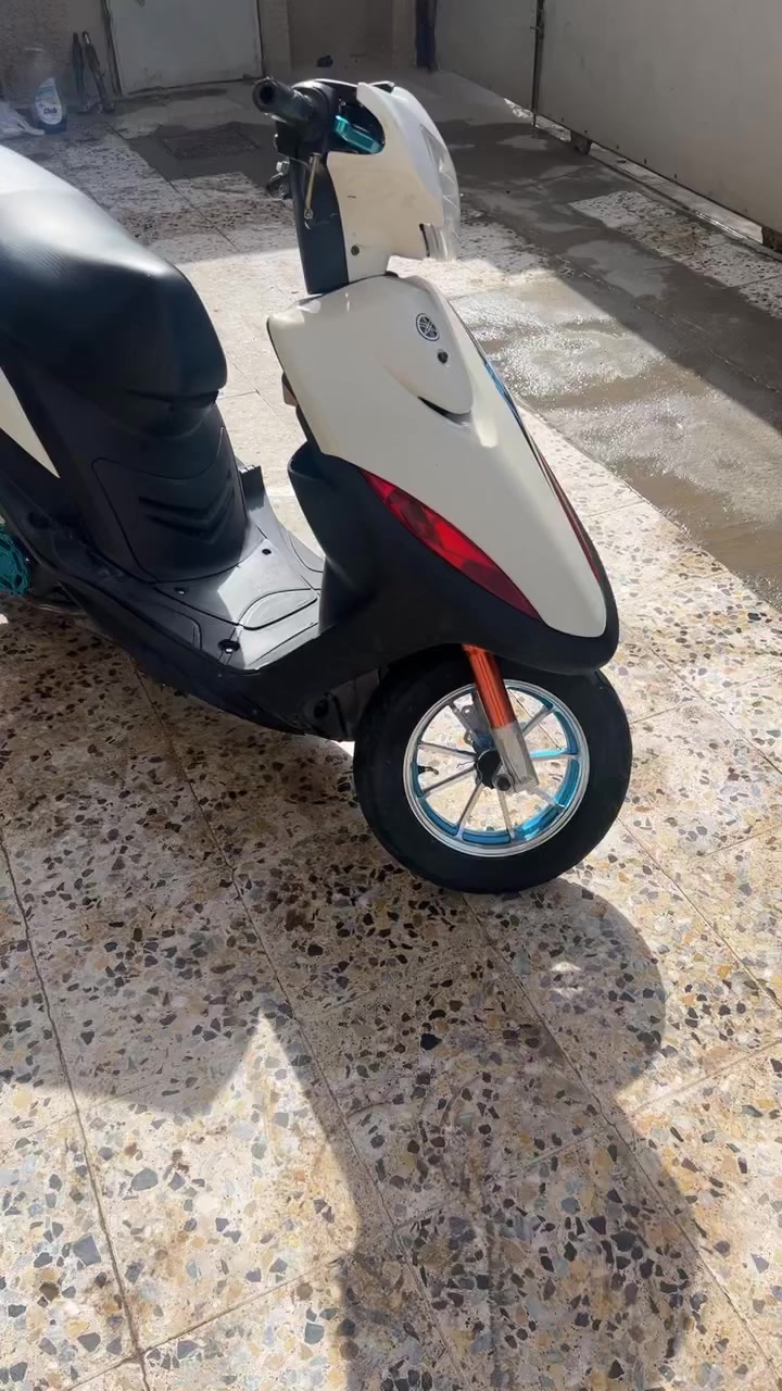 للبيع فقط بدون مراوس 
ماكس عدله مكينه ٥٥ نكره من اول هندر تشتغل صافيه المكينه مالتها 
كفرات كامله ونضيفة 
دراجة حلوه وكلها جديده 
تايرات سوبر جلاتين نقشه جديده M 
وياله مشيف الشكل الجديد البارحه شديتهن 
صدر رياضي جديد 
قبق عنبار رياضي  RGS
قبق فلاوين رياضي WF
يدات بريك رياضي NCY 
بكلايت اربع ولفات  اشاير حمر اربع ولفات
صالنصه رياضي صوتها هجم 
ستاند صفح رياضي بوش 
عوزها دشبول الدراجة والكهربائيات يرادلها ترتيب لان ميشتغلن
كلج خلفي تعبان سعرها ٤٧٠ الف قفل مكان سريع الغزالية


**إذا كنت صاحب هذا الإعلان وتريد حذفه لأي سبب، رجاءا أرسل رسالة إلى الدعم الفني**