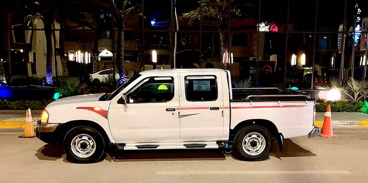 سلام عليكم نيسان 2007جاهزه من كل نواحي تبريد بارد جداً تخم تاير جديدصدر جديد رقم بغداد 
السعر 105وبي مجال العنوان بغداد اليرموك ٤شوارع اومجمع بوابه العراق
***********📞 بغداد, العراق
