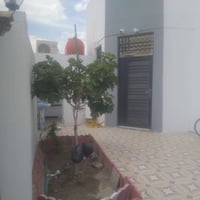 بيت للبيع طابقين خلف الملعب يحتوي على 4غرف وصاله عدد 2 ومطبخ وبراني شا...