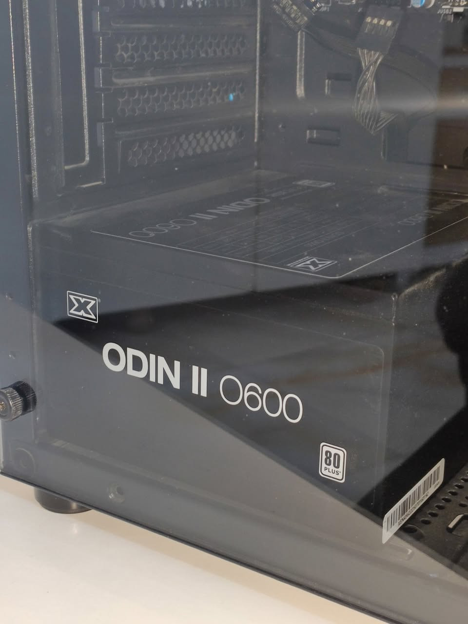 كلهن سوة ما ابيع كل قطعة وحدها
السلام عليكم

Gamdias AURA GC1 ELITE ARGB black mid-tower computer case وياها اربع فانات
MSI B450M-A PRO MAX || MOTHERBOARD 
ODIN || 0600 600W 80PLUS POWER SUPPLY 
مستعمل نظيف جدا 
السعر 150 الف


**إذا كنت صاحب هذا الإعلان وتريد حذفه لأي سبب، رجاءا أرسل رسالة إلى الدعم الفني**
