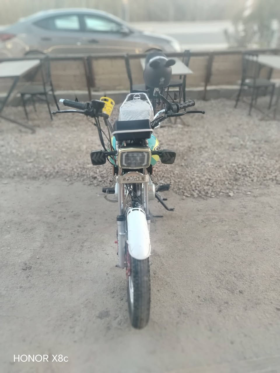 السلام عليكم دراجه للبيع موديل 2024 دراجه مو مفتوح برغي بيها سعر 600 وبيها مجال 0784 068 3763
