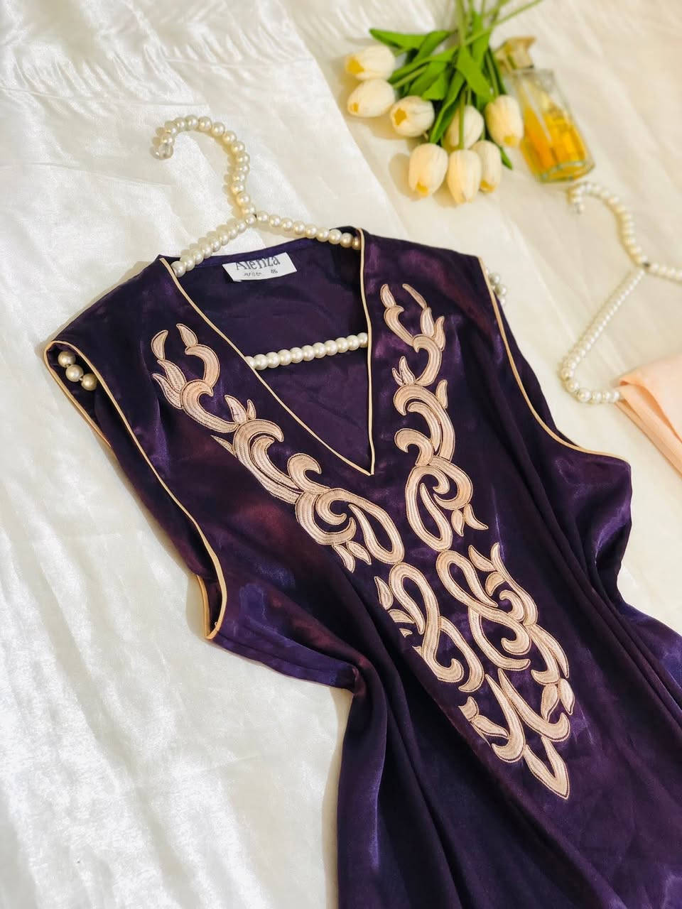 الكيمونة تطريز ✨

يلبس وزن ٦٠ ٦٥ بالماركة سعره ( ٥ الاف ) 💜✨


**إذا كنت صاحب هذا الإعلان وتريد حذفه لأي سبب، رجاءا أرسل رسالة إلى الدعم الفني**
