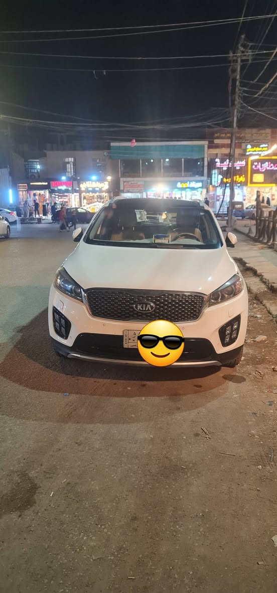 السلام عليكم
kia سورنتوا ٢٠١٦ خليجي  الدولية 
عداد المسافة113000 كم قابل للزيادة 
السيارة بيهه هزة جديدة وسنويتهه ٢٠٢٧ مشروع وطني يعني تحولهه من اي مرور 
الرقم بغداد حرف  و  
حساس امامي خلفي
٧راكب
بدون صبغ
اللون ابيض
محرك  v6 ٦سلندر ٣٥٠٠ 
كير ٨نمر
بصمة
٤ وضعيات قيادة 
بانوراما 
كامرة خلفية 
كرسي كهرباء 
شاشة اندرويد 
مانع ازلاق
مري كهرباء
بصمة باب
ويل كب ١٩
بردات 
يدات باب نيكل
فول تحكم ستيرن  
وبعد بيهه مواصفات اليحب يتواصل هذا رقمي ***********   واتس  ممتواجد الفيس
