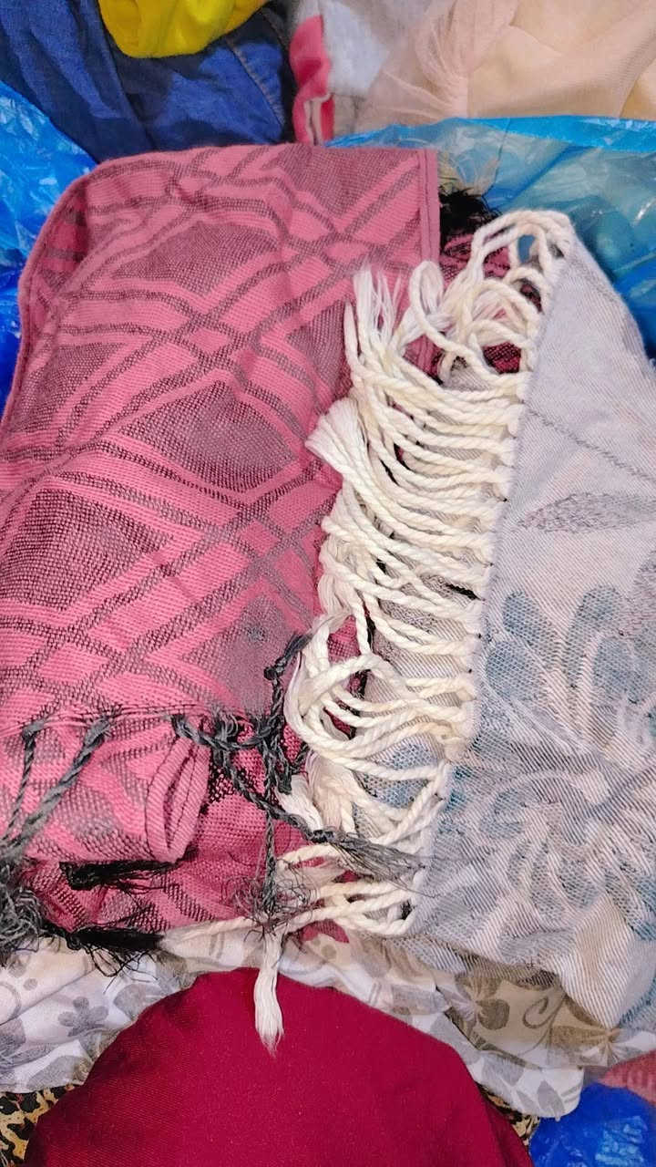 ملابس للثواب اليحتاجهم يجي يأخذهم مكاني سماوة نهاية السايدين


**إذا كنت صاحب هذا الإعلان وتريد حذفه لأي سبب، رجاءا أرسل رسالة إلى الدعم الفني**