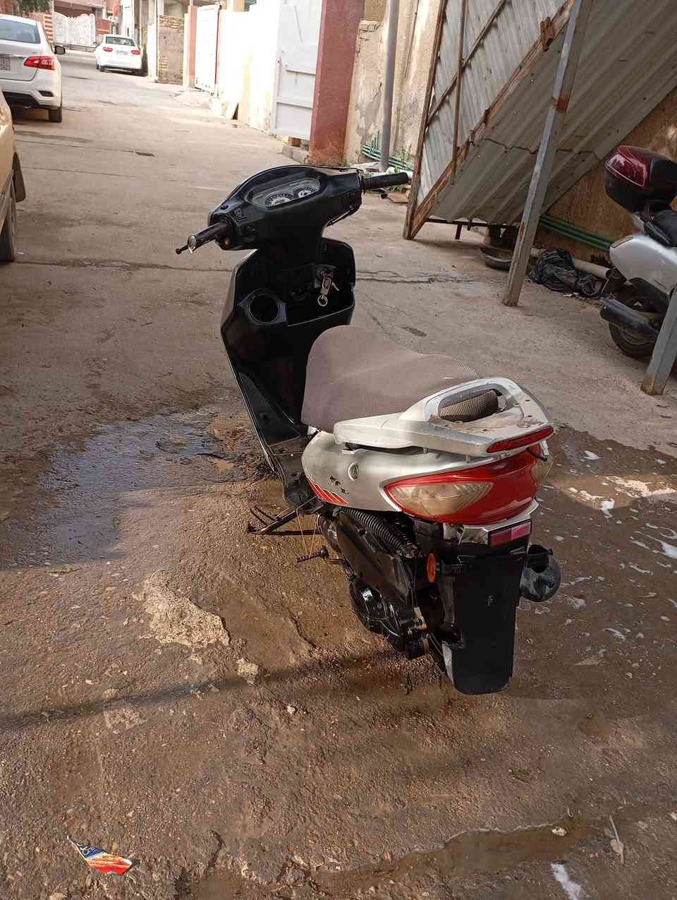 للبيع دراجة سيام كوري شغاله ب180 مكاني كوت العزة***********
