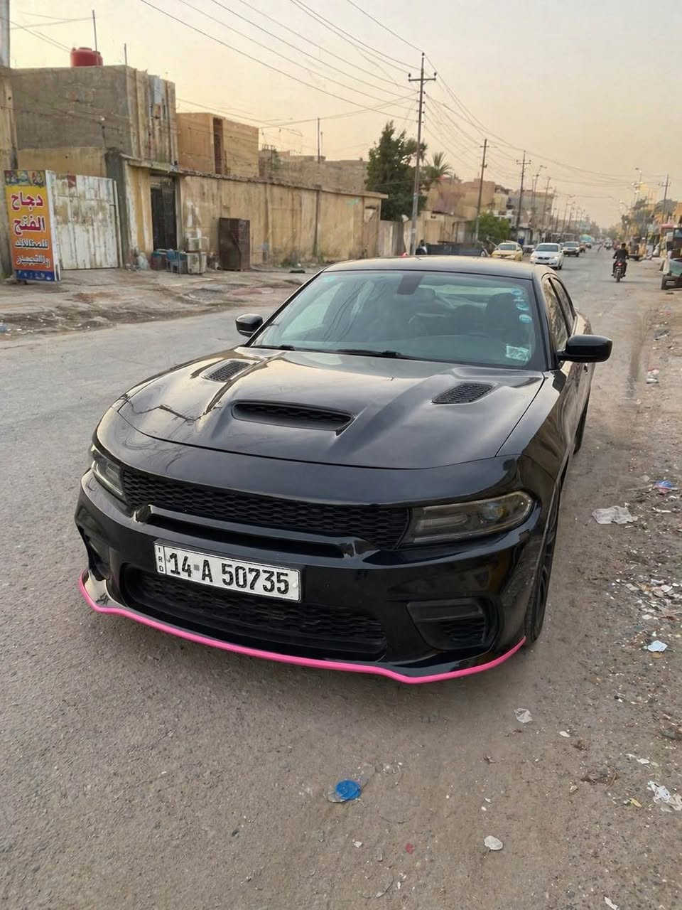 جارجر 2018 اصل باسمي سياره وارد كندي البنيد محدث السياره عليه كت SRT سياره نوعها SXT3600  الصندوق امبدل قطعه اصليه حادثه من كنده صندوق وحوض تعديل بسيط ما وصله لا جاملغات وباشي ومواصفات SXT معروفه بيه باردات شوف العين بجم سليم اي ستفسار على هاذ رقم *********** البصرة, العراق
