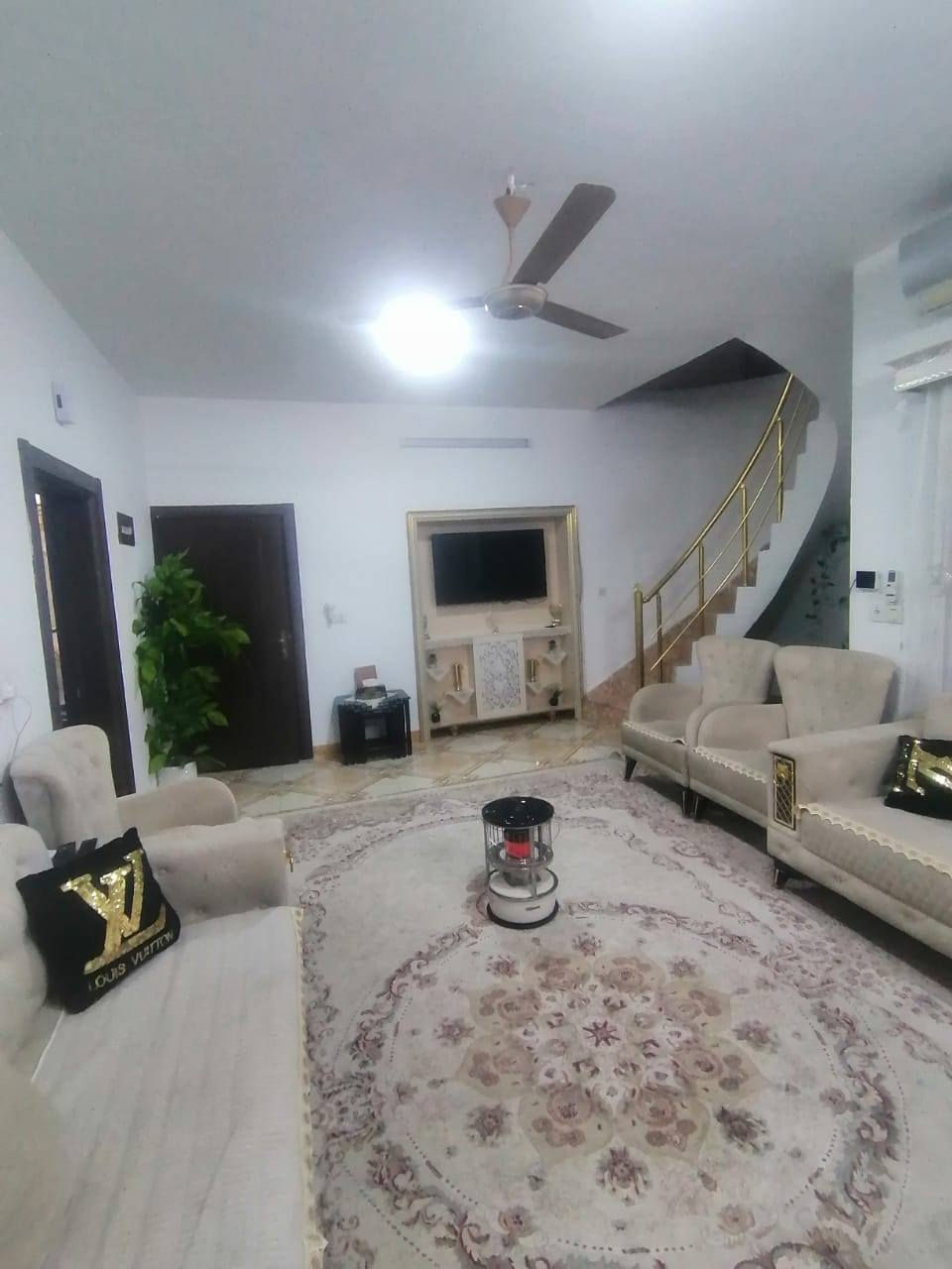 دار طابو صرف للبيع
مساحه ٢٠٠م طابقين
بيت كلش نضيف

كركوك حي الاسرى المفقودين خلف جامع المعراج

محتويات البيت ط١ :-
استقبال كبير
مطبخ +مطبخ حار
هول كبير
غرفتين نوم
درج داخلي
صحيات داخليه وخارجيه
كراج

الطابق الثاني :-
هول
غرفتين نوم
صحيات
الاستفسار مكتب السيد البياتي للعقار
مبايل (*********** او ***********)
عنوان المكتب
كركوك القادسيه الثانيه
شارع المرور القديم
مقابل ثانوية المستقبل الاهليه
مجاور صيدلية مركز الدواء
نستقبل كافة العروض وعرضها في كركوك الطابو الزراعي التجاري السكني
