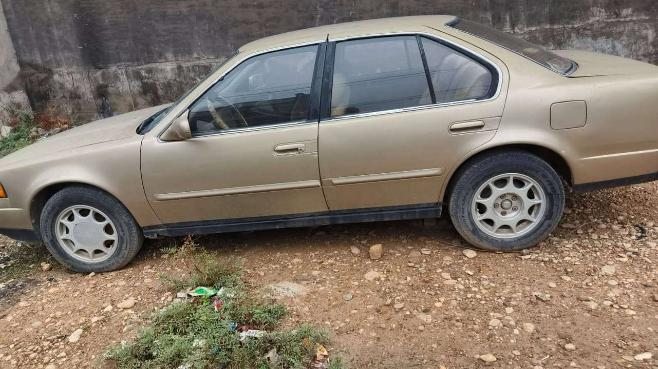 للبيع سياره تفاصيل بلصور وعلارقم ***********
