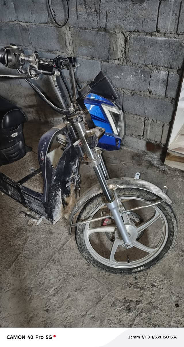 السلام عليكم موطور للبيع
نيضف نقص بس بطاريات شغال السعر خاص التواصل رقم *********** او مراسله
