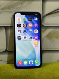 ايفون ١١ ١٢٨ • دبل سيم • شاشة مستبدلة