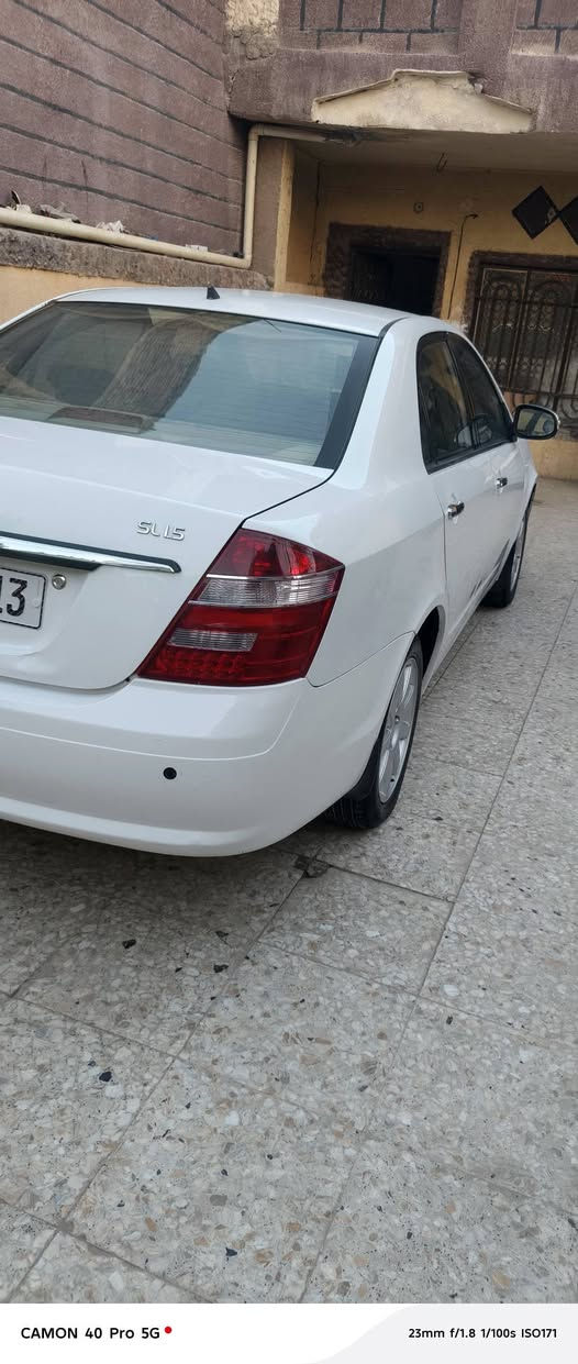 جيلي موبل كفالة كير عادي محرك مكفول تبريد ثلج ❄️ سياره جديده ونضيفه فقط طخة (شبر) أحلى من الصورة السعر 63 بأسمي عنواني بالحله ***********
