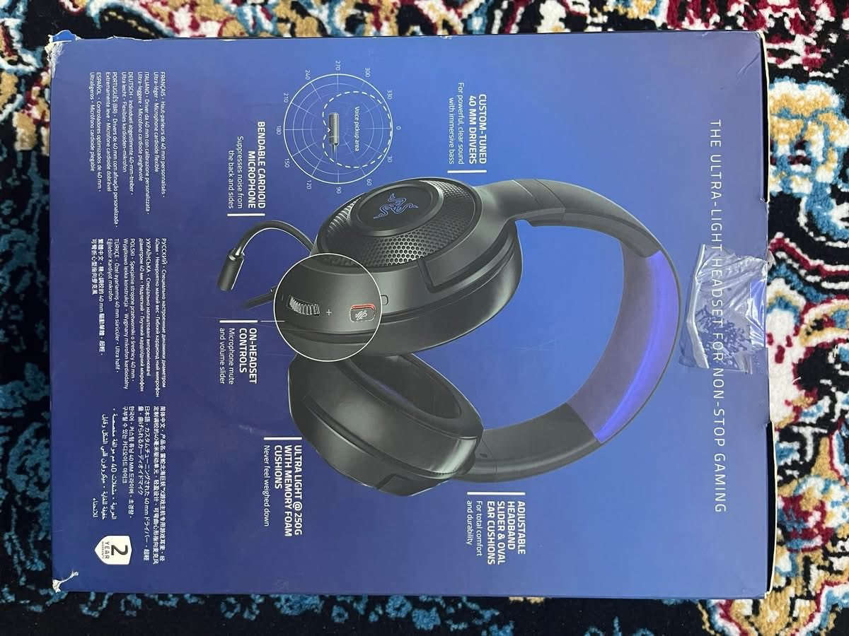 حط سعر مناسب وبالعافية
�✨ سماعات گيمـنـگ أصلية ✨🎮
🔥 الحالة: جديدة بالباكيت 🔥
للمهتمين بالسماعات الاحترافية والگيمـنـگ الثقيل… موديلات مرغوبة وقوية بالسوق.


**إذا كنت صاحب هذا الإعلان وتريد حذفه لأي سبب، رجاءا أرسل رسالة إلى الدعم الفني**