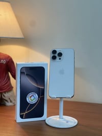 آيفون ١٦ برو ماكس • ٢٥٦ • ذهبي