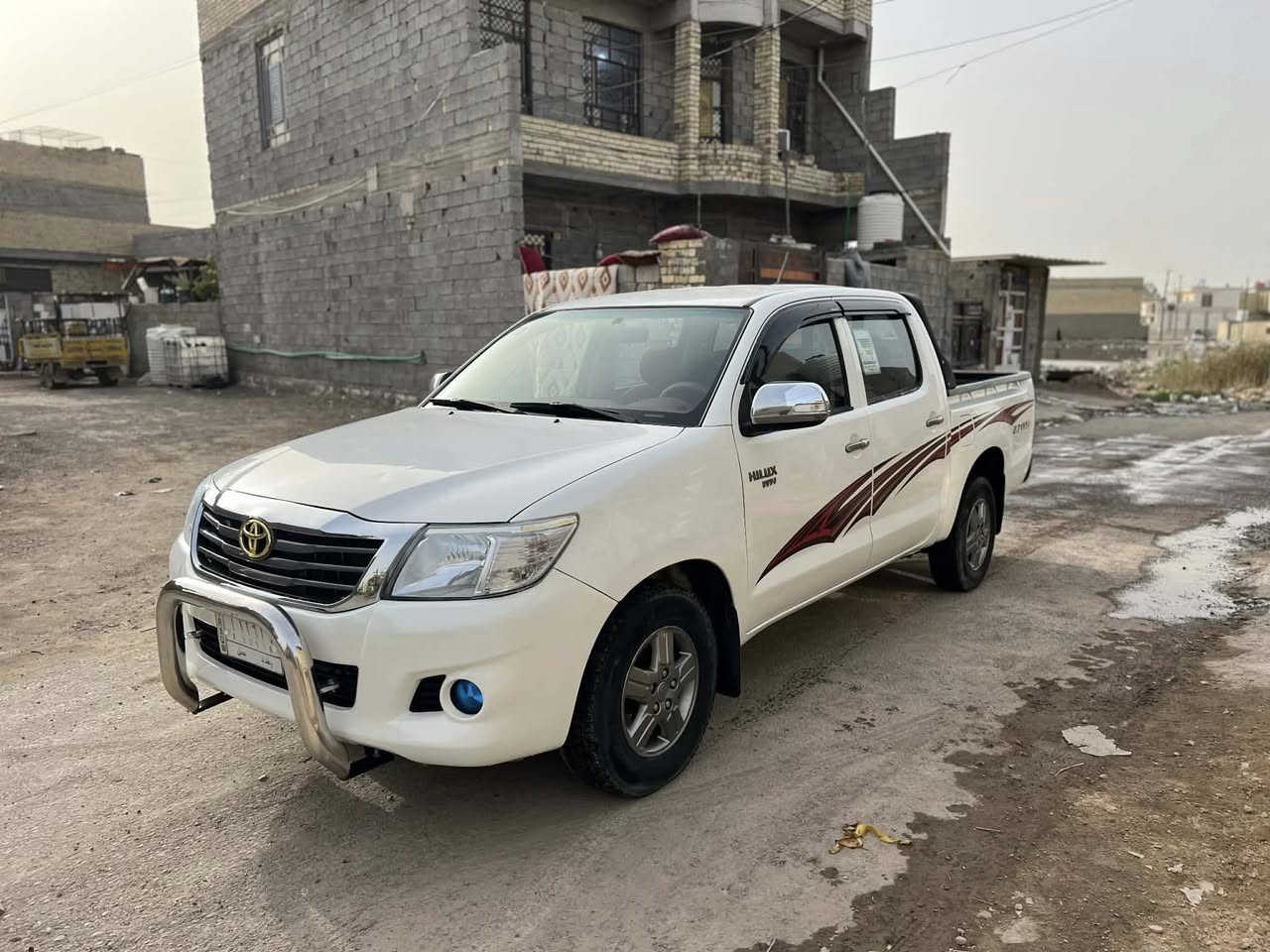 سلام عليكم بيكم  2014كير أوتا ماتيكً شاصي 19كويتي سيارة كير وماكينة مكفولات تخم تاير صدر امامي خلفي ماشية 185  سيارة كاملة على آخر حباية بيع مستعجل المكان رصافة بغداد يوجد مراوس لعنده مراوس يدخل على وتس أب ما متواجد على الفيس ولي حاب يشوف السونار يدخلني على واتس أب بيع مستعجل اقرأ التفاصيل واتصل رقم الهاتف ***********
