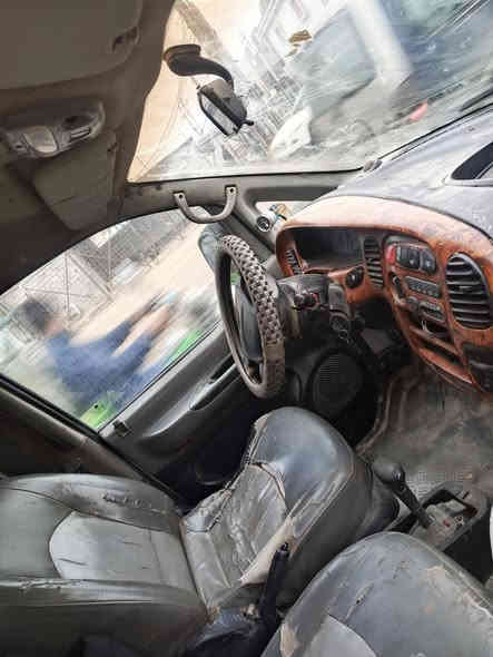 ستاركس ٢٠٠٧ مكينه فيفيتي اوتماتيك مصبوغه عام كفاله من ضربه ولعيب شرعي ابيعها بدون ارقام سعر ٤٠ بيها مجال بصره ابو الخصيب مهيجران ***********
