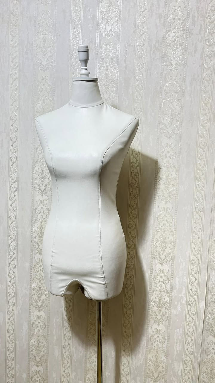 مليكان جلد للبيع ويتلبس بيها بنطرون اريدها ب ٥٠ مكاني بغداد مدينة الصدر شوفوا كل الصور


**إذا كنت صاحب هذا الإعلان وتريد حذفه لأي سبب، رجاءا أرسل رسالة إلى الدعم الفني**