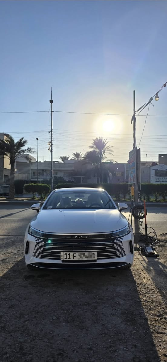 سلام عليكم
للبيع فقط BYD دستروير موديل 2025 ب أسمي السيارة مكفولة كفالة عامة وجديدة معروف مواصفات ال دستروير ماشية 10 الاف وقابل للزيادة مكاني بغداد 
السعر 19900 
للاستفسار ***********
