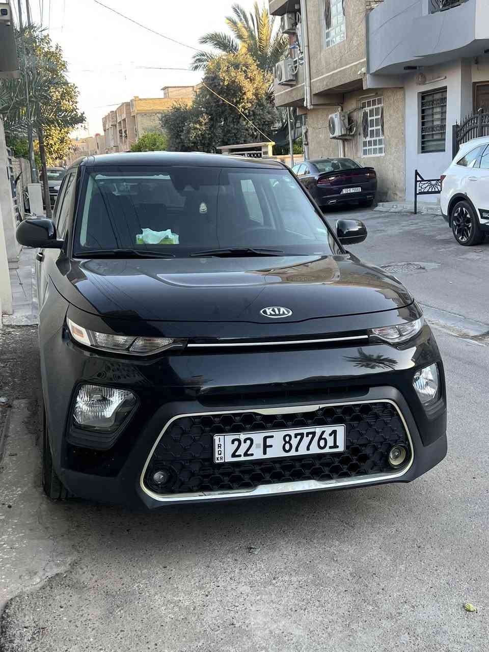 سلام عليكم 
كيا صول 2021
مواصفات S
محرك الفين دوش 
صور الحادث موجوده
بيها صبغ بين الجاملغ الامامي والباب فقط 
باسمي تحويل مباشر
عنواني اعظميه 
سعر 141وبيها مجال
*********** اتصال
*********** واتساب
