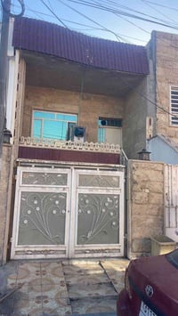 منزل للايجار • ٣٠ شهيدان • شارع ١٠٠