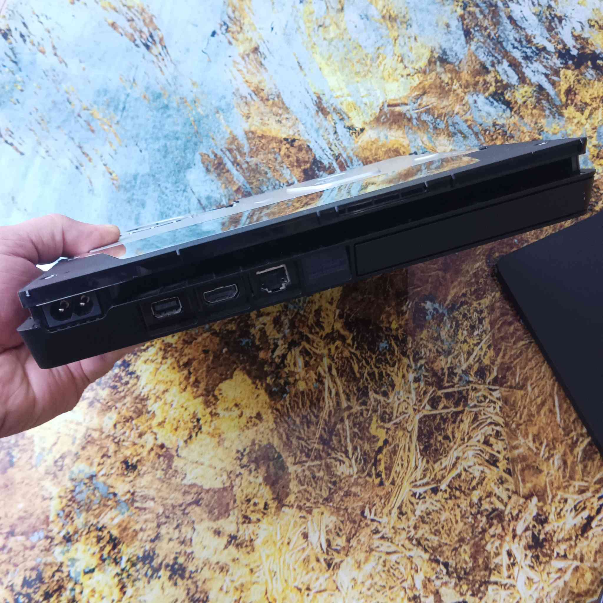 بلي 4 اولاين نظام 13.02 ونظامه سابق 12.52 بتنبهات يعني يرجع داون كرد ويتهكر
كامل ملحقاته اصليه جوستك اصلي وكيبلات اصليه وكارتونه كامل ويا قرص فيفا 14 هديه لوك ستيكر لا مفتوح ولا مصلح ريجن اوربي وتوصيل متوفر 

مكاني بغداد الحسينيه السوك لاول


**إذا كنت صاحب هذا الإعلان وتريد حذفه لأي سبب، رجاءا أرسل رسالة إلى الدعم الفني**