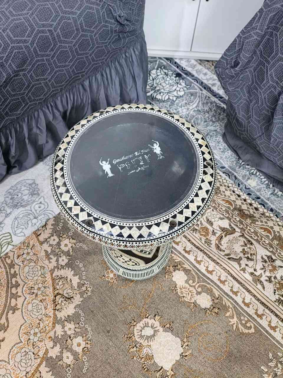 طبله 24 سنباطيه جوهرت الفن عارضه 300الف ***********مكاني بغداد
