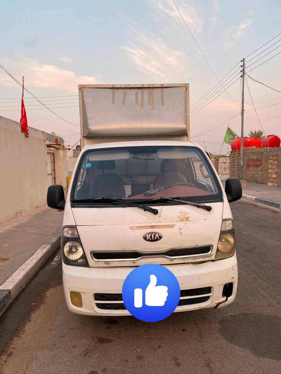 السلام عليكم بنكو نثيه مديل 2015 السياره جاهزه كير ومحرك وكهربائيات وشاصي تخم تاير جديد دگه سلف السياره كامله من كلشي بس تبريد يرادله كبريسر والبوكس تفصال شغل العنوان. البصره الزبير السعر خاص 
 للتواصل ***********
