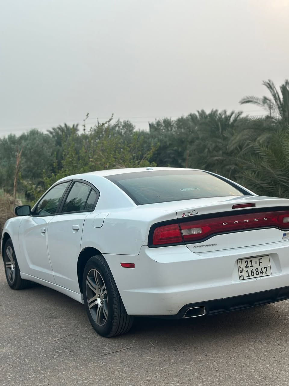 جارجر 2011كندي
كفاله عامه
رقم سليمانيه 
السيآره جاهزه 
***********
