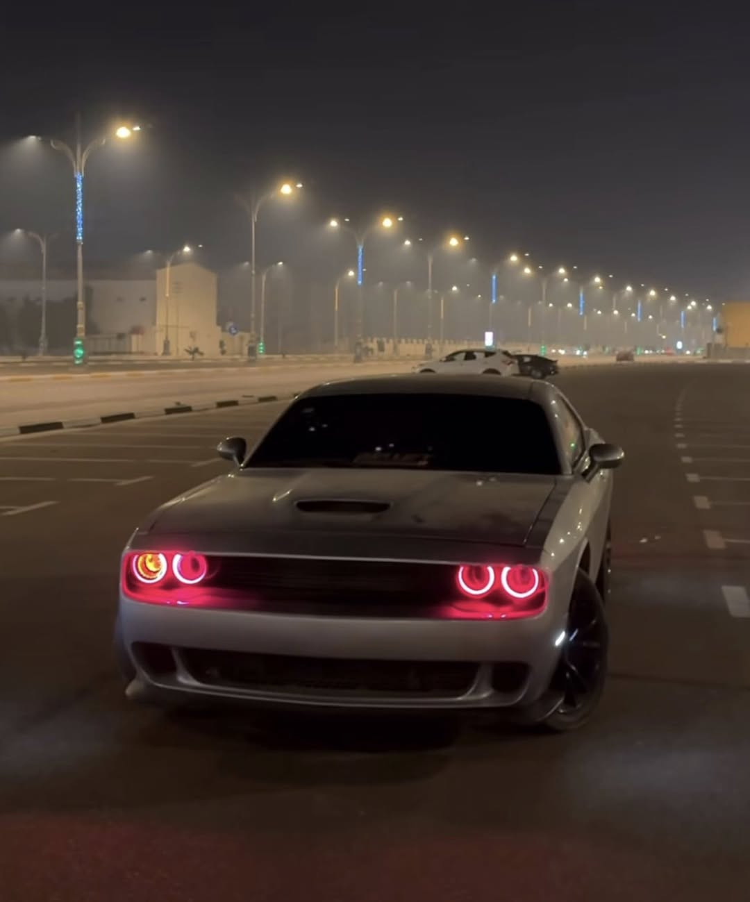 ⚪️ دوج   🇺🇸. جالنجر  🏎️😈😈
{2023}💪🏻💪🏻💪🏻
فئة { SXT }  
لون سلفر  
ماشيه 25 ميل 
رقم كربلاء الجديد 
_ ____
{المواصفات} 
🔺نظام سبورت 
🔺كشنات كنتار 
🔺مقعد السائق كهرباء 
🔺بصمة ابواب و صندوك  
🔺لايتات امامي لد 
🔺نضام مانع الانزلاق 
🔺انارة داخل السيارة 
🔺6 سلندر  3.6
🔺ويل  20
🔺 قطعتين تبريد 
🔺تحكمات ستيرن  
🔺 تثبيت مسار 
🔺  ماشيه 25الف
🔺 بلوتوث - كار بلي - USP 
🔺 شاشه وسط
🔺 سيتم سماعات الباين 
🟢 ادامه كامله على السياره متصرف ربع عليها 
🟢 السياره احلى من الصور 
________________________
(ملاحظة)
الضرر💥
⚫️ثلث قطع وجاملغ خلفي كلير ب امريكه 

مكان السياره : كربلاء 
السعر :175 وبيها مجال بصيط

ملاحظة؛ السيارة بالحقيقة اتجنن لعابه اخت الزيرو  
للاستفسار اكثر الاتصال 
للتواصل***********
