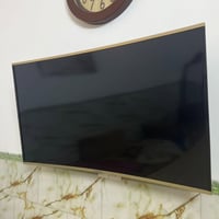 شاشة • ٥٥بوصة • بيها مجال