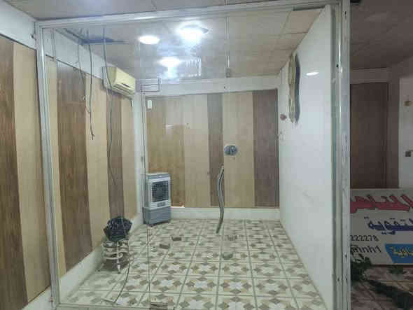 جام خانه للبيع ٣ في ٢٩٠ سعرها ٢٨٠ الف وبيها مجال 
تانكي ٥٠٠ لتر اصلي سعره ٤٠ الف بي مجال
بيبان خشب عدد ٥ سعر الواحد ٤٠ الف 

المكان الحولي شارع السوق 
‏‪*********** Singapore
