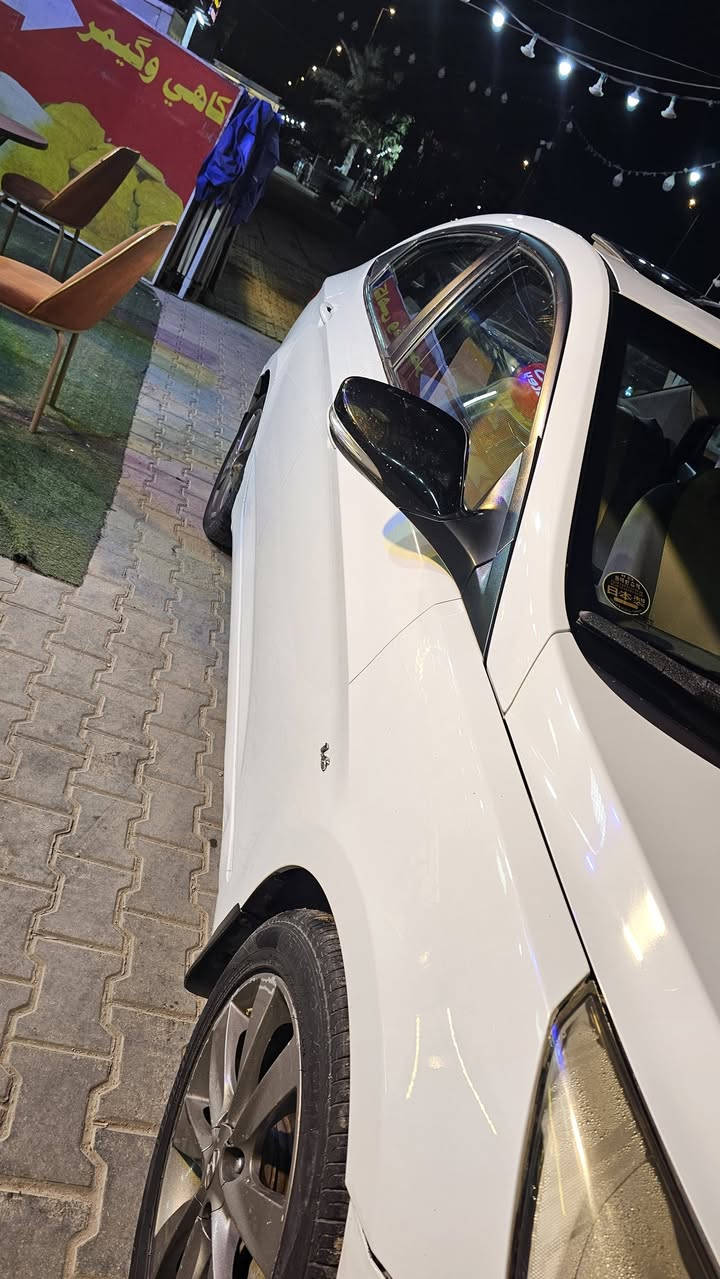 شباب اكسنت اللبيع 2012 خليجي مكفوله سياره رقم بابل مميز
محرك 1600 مكفول 
كير مكفول 
حداديه دبلت صدر كل ستوني معمره مكفول حت الحداديه 
موصفات شاشه تحكم فتحه اشاير بل مري كامره خلفي سياره جاهزه من كلشي سياره برغي ماعايزه جاهزه عنواني النجف سعره 95 ورقه ***********
