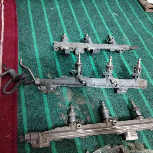 سلام عليكم للبيع مصاطر نوزلات شاهينه جديده مال حاويه زوجين تخمين عنوان ناصريه رقم الهاتف ***********
