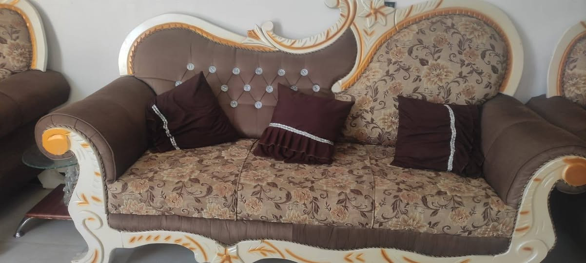 سلام عليكم ميز طعام يتكبر ويصغر نضيف خدش مابي ب200و تخم نضيف كلش  ب700طبلات نضيفات  ب60


**إذا كنت صاحب هذا الإعلان وتريد حذفه لأي سبب، رجاءا أرسل رسالة إلى الدعم الفني**