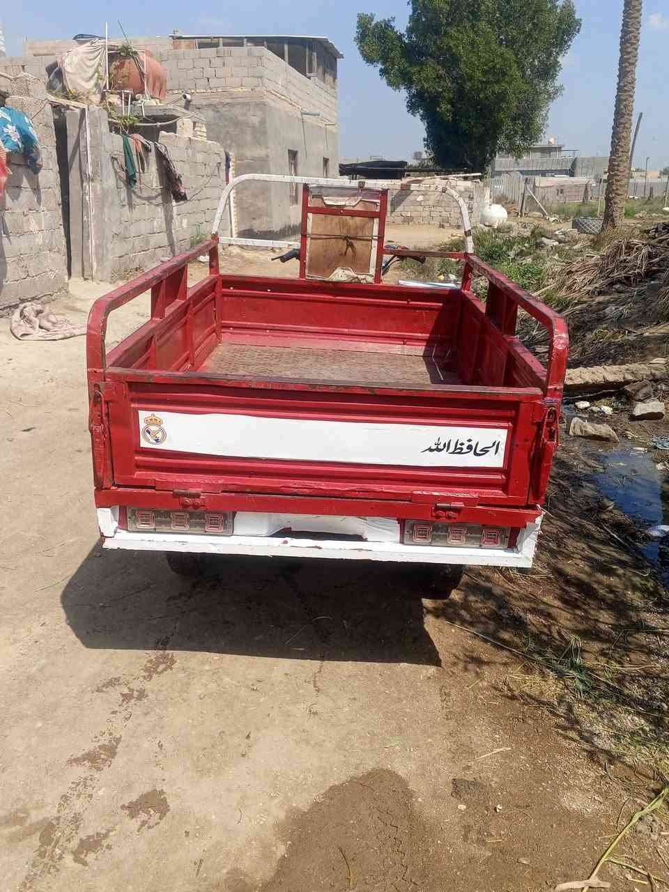 سلام عليكم ستوته للبيع مكان طويريج رقم ***********
