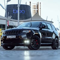 جراند شيروكي SRT • ٦.٤ لتر ٨ سلندر • ٥٨٠٠٠ ميل