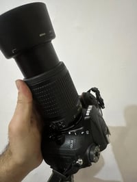 للبيع نيكون D7100 مع عدسه 55-200 وهود وحقيبة وحزام ورام 07808708710 وا...