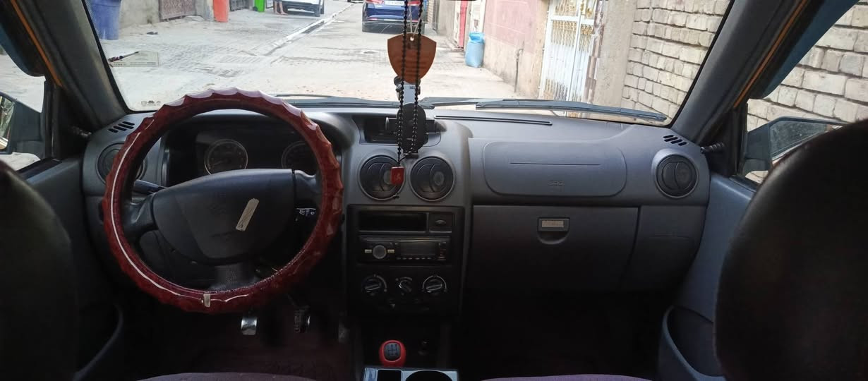 السلام عليكم
سايبا موديل 2018
سيارة نضيفة كهربائيات كلهة شغالة 
تدفئة تبريد شغال
صدر امامي جديد
تايرات نضيفة قبل شهرين شادهن
مكينة كلش نضيفة وصوتهة ناعم
السعر 48وبيهة مجال بسيط .السيارة بسمي
المكان بغداد الشعلة..لاستفسار.***********
