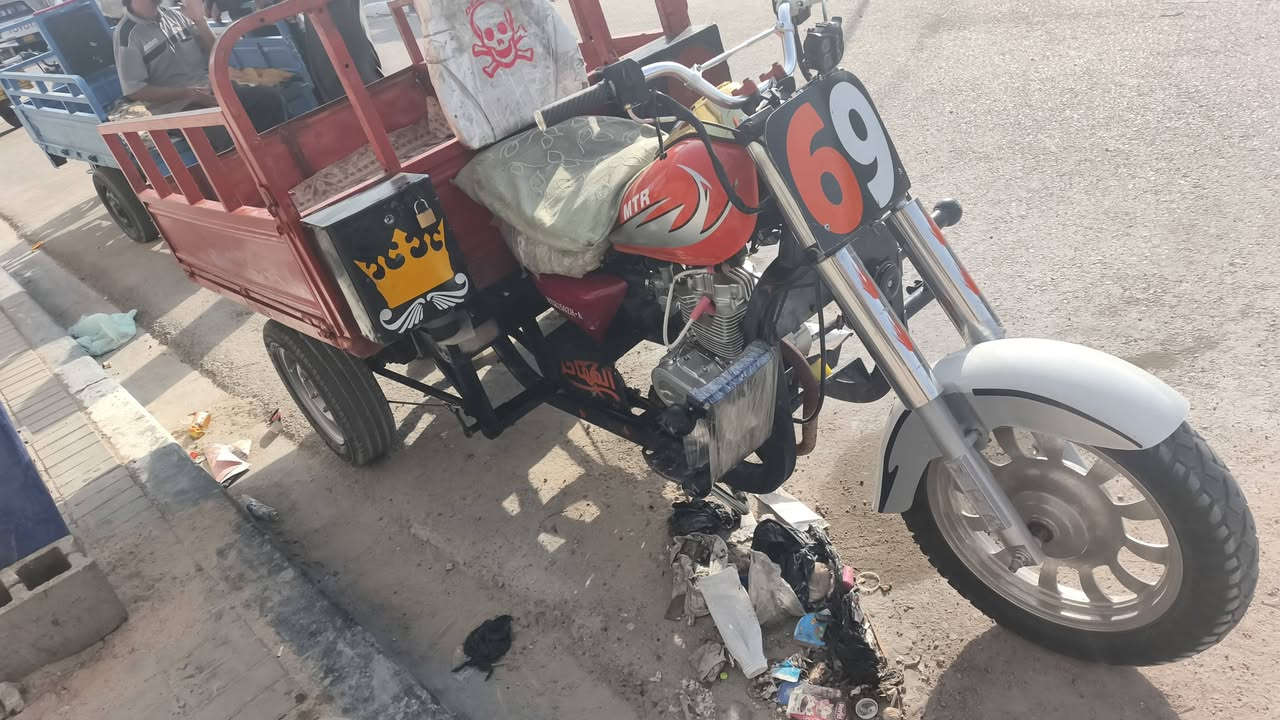 سلام عليكم شباب ستوته أم تي آر رقم وسنويه و راعيها  بل بصره بس ماندله
ستوته نضيفه والده وأنا غيرت حالها وشوفت العين ستوته كل شيء بيها جديد تايرات جديد ويلات جديد ضفيرا جديد توني شادها كهربائات كلها شغاله دبلات جديد مكينه خرسه مكاني بصره زبير مقابيل المعارض سعره1550تعال وبخدمتك/***********
