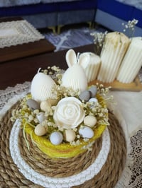 سلة شموع • ألوان متعددة • حسب الطلب