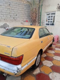 تويوتا كراون • ٢٠٠٠ • ناصريه مدينه الصدر