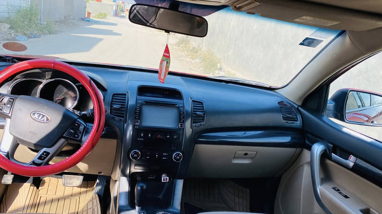 سورنتو 2012 خليجي 2400 فول كفاله عامه 3 قطع تبريد  7 راكب بصمتين سنويه لغايه 2028 بسمي رقم بغداد مشروع وطني
صدر حدايديه كامل 
تبريد تدفئه شغال
تخم تاير جديد 
السعر 168
بيه مجال قليل 
كلشي موضح صوره وفيديو 
***********
