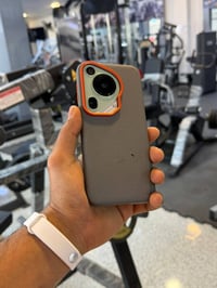 بيورا 70 الترا • ٥١٢ جيجا • رام ١٦